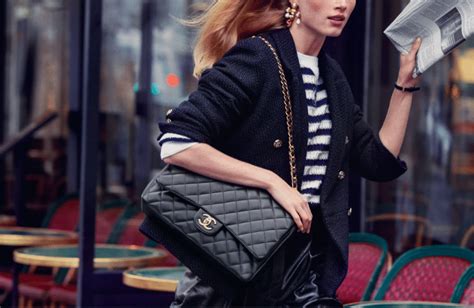 borsa chanel palla|Borse Chanel: i prezzi e 6 modelli iconici .